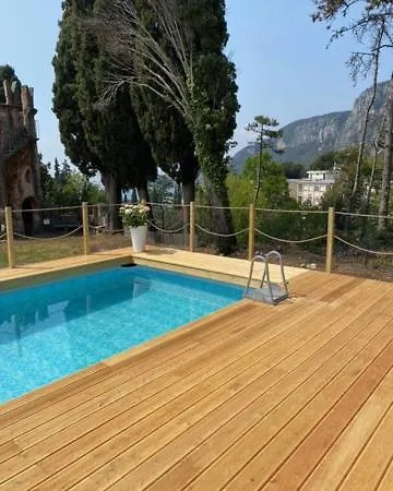 Vagabondo Bed & Breakfast 4*